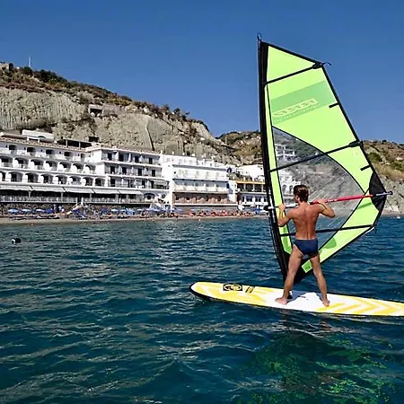 Vittorio 3* Barano dʼIschia