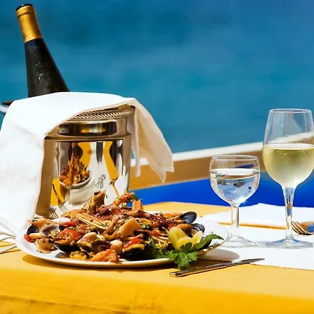 Vittorio 3* Barano d'Ischia
