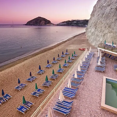 Vittorio 3* Barano dʼIschia